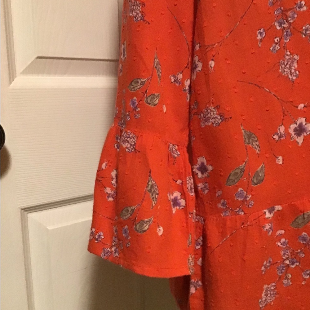 GAP top - Picture 3 of 5